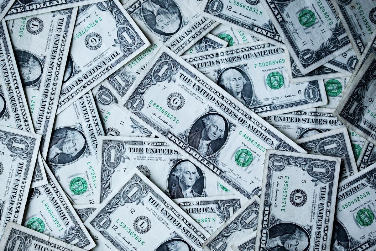 US Dollar Index Tests 105 — Key Macro Drivers This Week